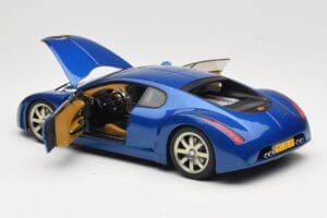 Bugatti EB 18.3 Chiron Blau AUTOart 1:18 70911 Druckguss — Bild 5 von 8