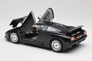 Bugatti EB110 Schwarz Bburago 1:18 3055 Druckguss — Bild 5 von 8