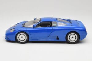 Bugatti EB110 Dunkelblau Bburago 1:18 3035-DB Druckguss — Bild 4 von 8