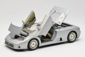 Bugatti EB110 Silber Bburago 1:18 3035-S Druckguss — Bild 2 von 8