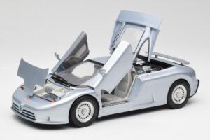 Bugatti EB110 SS Silber Anson 1:18 30303-W-M2 Druckguss — Bild 2 von 8