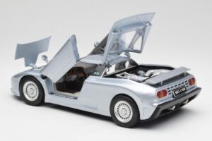 Bugatti EB110 SS Silber Anson 1:18 30303-W-M2 Druckguss — Bild 5 von 8