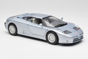 Bugatti EB110 SS Silber Anson 1:18 30303-W-M2 Druckguss — Bild 6 von 8