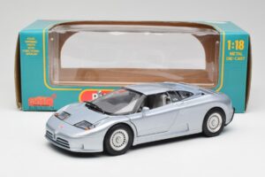 Bugatti EB110 SS Silber Anson 1:18 30303-W-M2 Druckguss — Bild 8 von 8