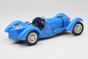 Bugatti Type 51 Grand Prix #14 Blau Bburago 1:18 3012-M1 Druckguss — Bild 2 von 6