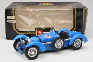 Bugatti Type 51 Grand Prix #14 Blau Bburago 1:18 3012-M1 Druckguss — Bild 6 von 6