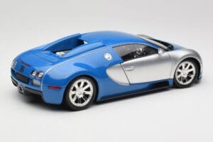 Bugatti Veyron Edition Centenaire Chrome Blue Minichamps 1:18 100110850 Druckguss — Bild 3 von 8