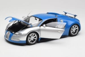 Bugatti Veyron Edition Centenaire Chrome Blue Minichamps 1:18 100110850-O Druckguss — Bild 2 von 7