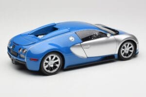 Bugatti Veyron Edition Centenaire Chrome Blue Minichamps 1:18 100110850-O Druckguss — Bild 3 von 7