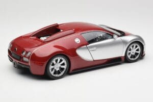 Bugatti Veyron Edition Centenaire Chrome Red Minichamps 1:18 100110851-O Druckguss — Bild 3 von 8