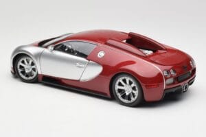 Bugatti Veyron Edition Centenaire Chrome Red Minichamps 1:18 100110851-O Druckguss — Bild 7 von 8