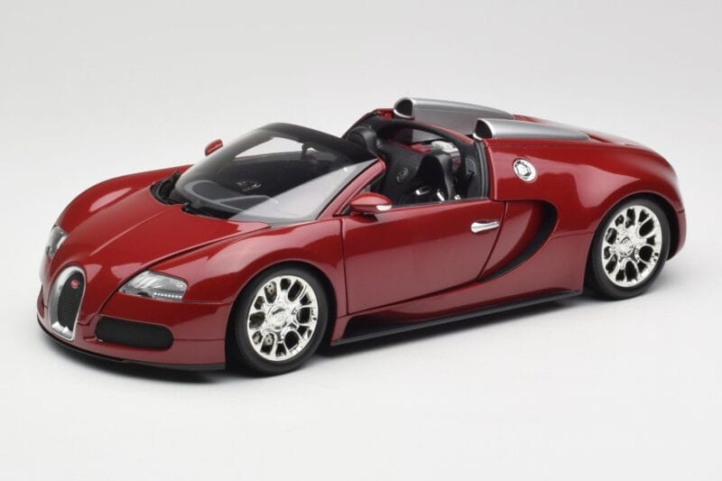 Bugatti Veyron Grand Sport Rot Minichamps 1:18 100110832 Druckguss