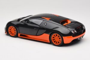 Bugatti Veyron Super Sport Top Gear Edition Minichamps 1:18 519101101 Druckguss — Bild 7 von 8
