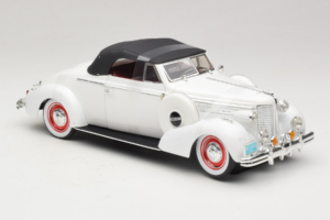 Buick Century Cabriolet Weiß Signature Models 1:18 18131 Druckguss — Bild 4 von 6