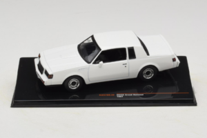 Buick Grand National Weiß IXO 1:43 CLC576N Druckguss