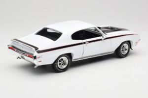 Buick GSX Weiß American Muscle 1:18 AMM1322/06 Druckguss — Bild 3 von 8