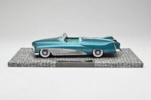 Buick Le Sabre Concept Turquoise Metallic Minichamps 1:18 107141232 Druckguss — Bild 3 von 6