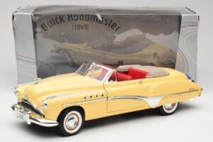 Buick Roadmaster Chrome Yellow Motormax 1:18 23124646-M17 Druckguss — Bild 8 von 8