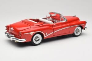 Buick Skylark Rot Motormax 1:18 411393-M1 Druckguss — Bild 3 von 8