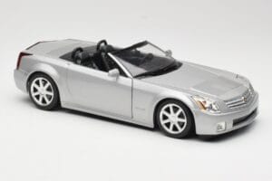 Cadillac XLR Cabrio Silber Hot Wheels 1:18 53838 Druckguss — Bild 6 von 8