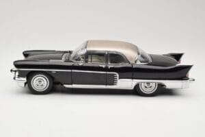 Cadillac Brougham Schwarz Sun Star 1:18 4001 Druckguss — Bild 4 von 8