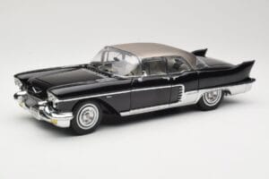 Cadillac Brougham Schwarz Sun Star 1:18 4001 Druckguss