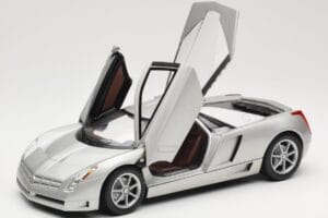 Cadillac Cien Silber Hot Wheels 1:18 57296 Druckguss — Bild 2 von 8