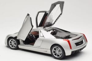 Cadillac Cien Silber Hot Wheels 1:18 57296 Druckguss — Bild 5 von 8