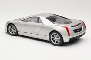 Cadillac Cien Silber Hot Wheels 1:18 57296 Druckguss — Bild 7 von 8