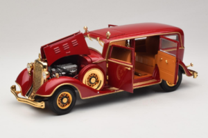 Cadillac Deluxe Tudor Staatslimousine Puyi Letzter Kaiser von China Sun Star 1:18 4100 Druckguss — Bild 2 von 9