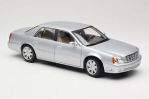 Cadillac DeVille DTS Maisto 1:18 56061 Druckguss — Bild 6 von 8