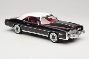 Cadillac Eldorado Cabriolet Schwarz MCG 1:18 MCG18473 Druckguss — Bild 6 von 8