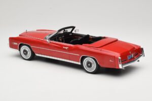 Cadillac Eldorado Cabriolet Rot MCG 1:18 MCG18471 Druckguss — Bild 7 von 8