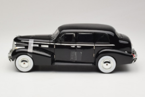 Cadillac Fleetwood Series 75 The Godfather Jada 1:18 91199 Druckguss — Bild 3 von 6