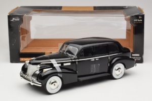 Cadillac Fleetwood Series 75 The Godfather Jada 1:18 91199 Druckguss — Bild 6 von 6