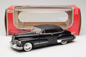 Cadillac Series 62 Schwarz Anson 1:18 30345 Druckguss — Bild 8 von 8