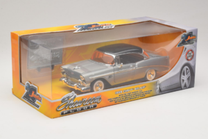 Chevrolet Bel Air Chrome Silver Jada 1:24 253745013 Druckguss — Bild 2 von 3