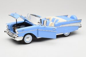 Chevrolet Bel Air Cabriolet Blau Road Signature 1:18 55/1/0863 Druckguss — Bild 2 von 8
