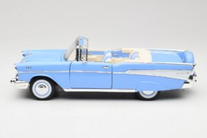 Chevrolet Bel Air Cabriolet Blau Road Signature 1:18 55/1/0863 Druckguss — Bild 4 von 8