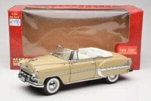 Chevrolet Bel Air Cabriolet Creme Sun Star 1:18 1623 Druckguss — Bild 8 von 8