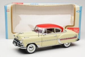 Chevrolet Bel Air Beige Sun Star 1:18 1600 Druckguss — Bild 8 von 8
