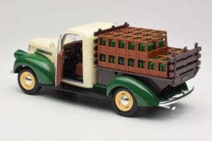 Chevrolet Brasseur Perrier Delivery Van Grün Solido 1:18 203243 Druckguss — Bild 5 von 8