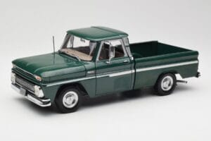 Chevrolet C-10 Grün Sun Star 1:18 1360 Druckguss