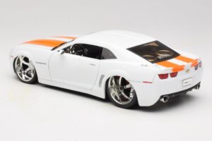 Chevrolet Camaro Concept Tuned Weiß Jada 1:18 63014 Druckguss — Bild 7 von 8