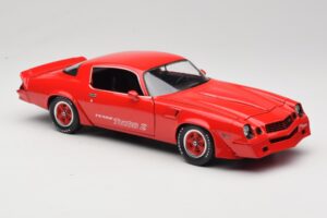 Chevrolet Camaro Z28 Yenko Turbo Z Rot GreenLight 1:18 12999 Druckguss — Bild 6 von 8
