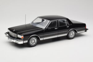 Chevrolet Caprice Schwarz MCG 1:18 MCG18113 Druckguss