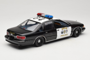 Chevrolet Caprice Kalifornien Polizei UT Models 1:18 180142098 Druckguss — Bild 3 von 8