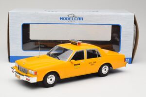 Chevrolet Caprice Gelb Taxi MCG 1:18 MCG18038 Druckguss — Bild 6 von 6