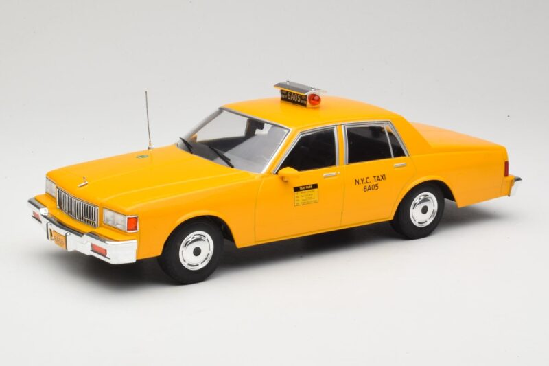 Chevrolet Caprice Gelb Taxi MCG 1:18 MCG18038 Druckguss