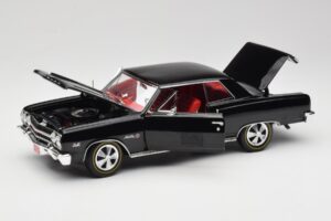 Chevrolet Chevelle Z-16 Schwarz American Muscle 1:18 AMM1061/06 Druckguss — Bild 2 von 8